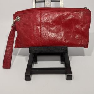 HOBO Clutch